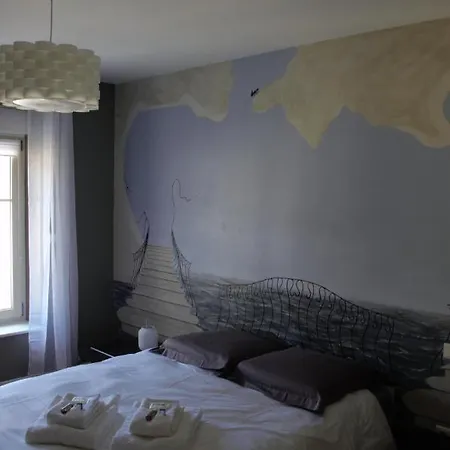 La Maison De L Artiste - D'hotes A - Avec Jacuzzi Verdún
