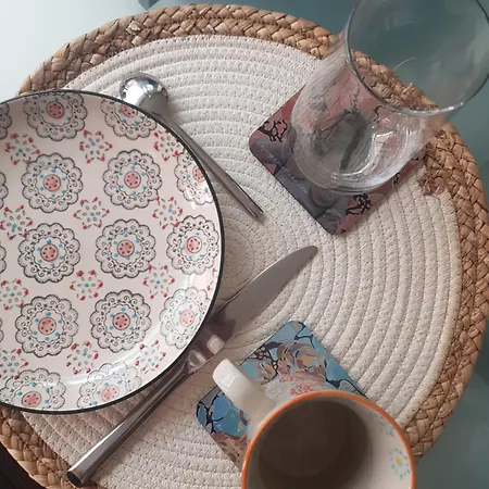 ベッド・アンド・ブレックファスト La Maison De L Artiste - D'hotes A - Avec Jacuzzi 4*