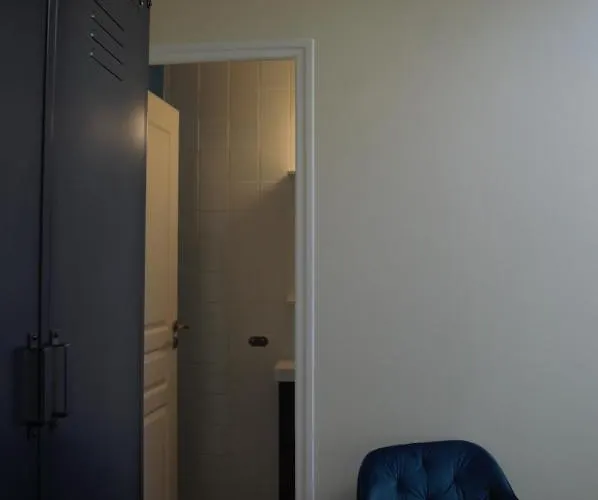 La Maison De L Artiste - D'hotes A - Avec Jacuzzi