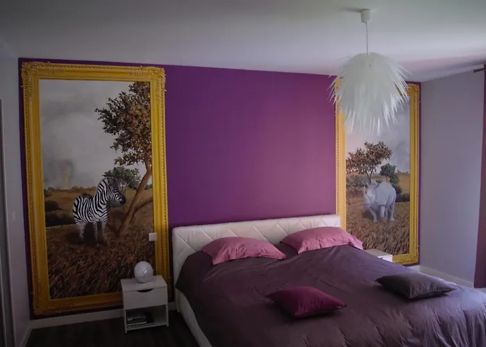 La Maison De L Artiste - D'hotes A - Avec Jacuzzi